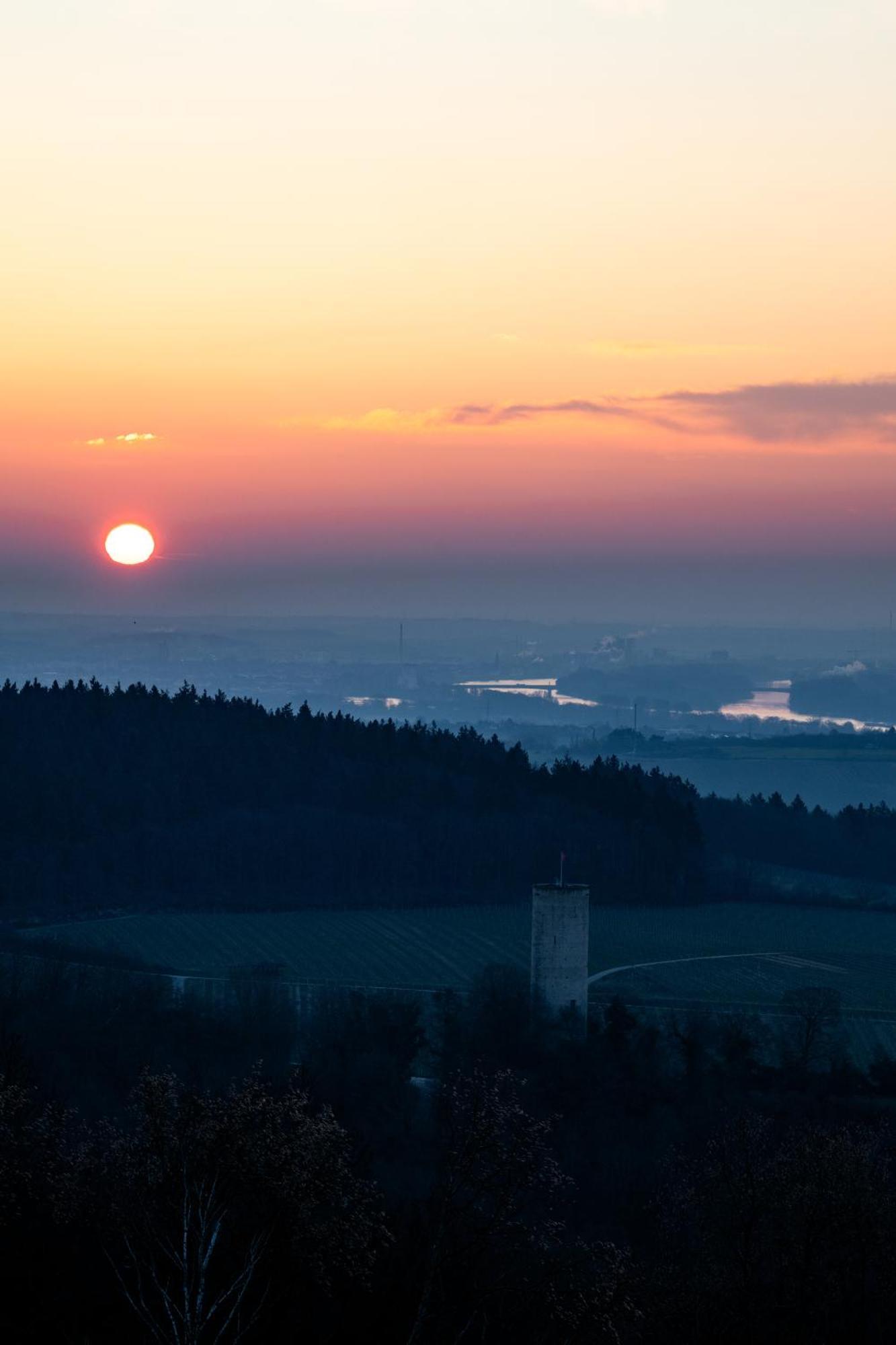 Waldweit Rheingau Hotel Und Retreat Kiedrich Exteriör bild